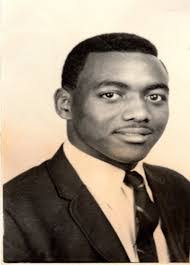 Kenneth Toliver's Instagram, Twitter & Facebook