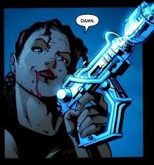 Birds Of Prey Renee Montoya Comic The Question Renee Montoya This Or That Questions Tim Drake Red Robin Renee