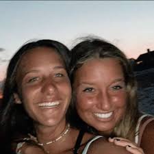 MacKenzie Partsch (@kenziepartsch)