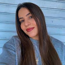 Esther Pinilla's Instagram, Twitter & Facebook