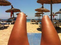 Are These Legs Or Two Hot Dogs Legs Tumblr Hot Dogs Or Legs Tumblr Aesthetic Photography