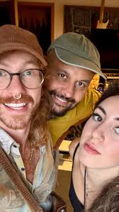 Rehearsal Time! 🙌🏻, Die Harmonies für den Song “Gib mir” von @thetibsel  stehen schonmal! ✨, Also “Gib mir deine likes” 😝🤍, #bandlife  #originalsong #harmony