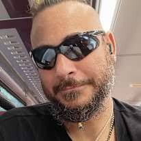 South Deerfield, MA Roommates & rooms