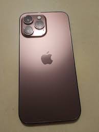 This online service is not to be trusted. Apple Iphone 13 Pro Or Iphone Prototype Leaked Images Show Mystery Rose Gold Device With Huge Camera Bump Notebookcheck Net News