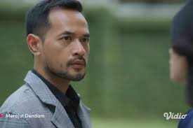 4 Aktor Lawan Main Laura Basuki di Film dan Series Thriller