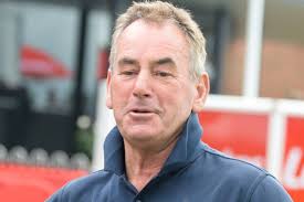 Neil Dyer's Bear Story leads two-pronged Darwin Cup attack