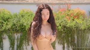 Bhadbhabie Nude Topless Big Tits Tease Free Amateur Porn - Bingato