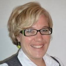 Pamela Hofer's Instagram, Twitter & Facebook