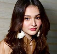 Kira Shannon Date of Birth and Age: December 8, 1998 (26 years old) Place  of Birth: United States