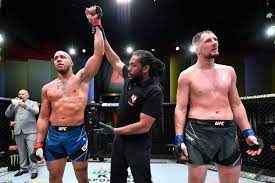 The official ufc instagram brings you fight photos and video from around the world. Agnxiwci3jsjcm