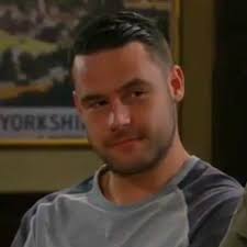 Aaron Dingle (@AaronDingle24)