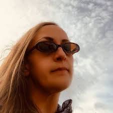 Dawn Simcock's Instagram, Twitter & Facebook