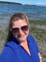 and time washes clean… love's wounds unseen… that's what someone told me…  but i don't know what it means… 😪💔🎶🎵🎶🤷‍♂️❤️‍🩹