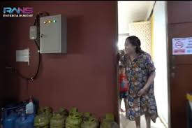 Beredar Foto Nagita Slavina dan Gas 3 Kg yang Langka, Ini Faktanya