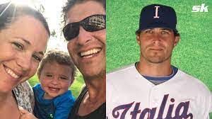 Danielle Serafin's Instagram, Twitter & Facebook