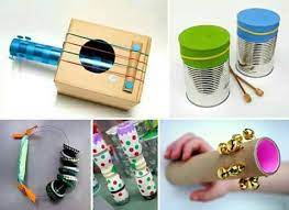 Instrumentos musicales hechos con materiales reciclados. Facebook