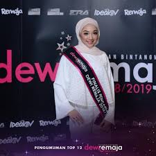 Granville plans a night out at a pricey restaurant so he and gastric can persuade madge and mavis to stay. Senarai 12 Finalis Dewi Remaja 2018 2019 Sensasi Selebriti