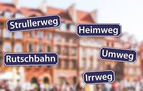 Wähle einfach das gewünschte bild aus der kategorie lustige gute nacht bilder und sprüche und. Strassenschilder Lustige Strassennamen Und Ihre Geschichten Geolino