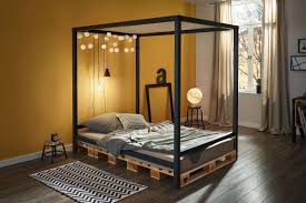 Himmelbett Armor Keyvisual In 2020 Bett Selber Bauen Anleitung Bett Selber Bauen Ideen Bett Selber Bauen