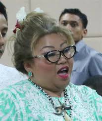 The new straits times (nst) reported that the bar council member lodged the report at the sentul police station, yesterday morning, against a man who had allegedly called upon. Biodata Siti Zabedah Kassim Siti Kassim Saya Ada Islam Versi Saya Sendiri Saksikan Temubual Eksklusif Dengan Aktivis Dan Peguam Siti Zabedah Kasim Atau Lebih Dikenali Sebagai Siti Kasim