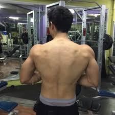 Justin Dela Merced (@_badluckjustin)