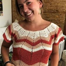 Los patrones que inventamos en clase, mis alumnas son increíbles!!! Gracias  Sonsoles por hacer magia!!! El top es precioso! Esta hecho con Bambú de  Casasol que nos tiene a todas enamoradas y