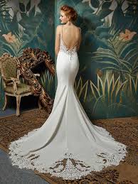 Check spelling or type a new query. Hochzeitskleider Stile Welche Gibt Es Und Was Steht Dir Brautkleider Preise Brautkleid Gebraucht Hochzeitskleid