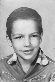 Grooms family photo and tree discussion