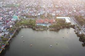 Maybe you would like to learn more about one of these? Danau Marakash Harga Tiket Masuk Spot Foto Terbaru 2021