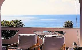 Wonderful villa in lush greenery beach close. Case E Appartamenti Vacanze A Tropea Da 19 Hundredrooms