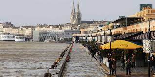 Si le fleuve est peu sorti de son lit à bordeaux, la ville et la métropole demandent d'ores et déjà la révision du plan de prévention du risque inondation pour mieux tenir compte du changement. Sud Ouest Bordeaux On Twitter Risque D Inondations L Agglomeration Bordelaise Elabore Son Plan Https T Co S896r0i2zd