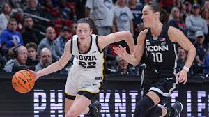 Why didn't Caitlin Clark go to UConn? The reason Geno Auriemma passed on  Iowa star in 2020 recruiting class | Sporting News