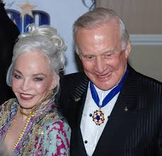 From left to right are son andrew, edwin aldrin sr., buzz, former wife joan, daughter janice and son james michael.associated press. Buzz Aldrin Ufo Quotes Quotesgram