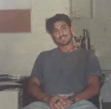 يحل الإعلامي أحمد الشقيري خلال شهر رمضان 2021 عبر برنامج جديد يحمل اسم سين احسان المستقبل. ØµÙˆØ± Ø£Ø­Ù…Ø¯ Ø§Ù„Ø´Ù‚ÙŠØ±ÙŠ ÙÙŠ Ø§Ù„ØªØ³Ø¹ÙŠÙ†Ø§Øª ØªØ´Ø¹Ù„ Ù…ÙˆØ§Ù‚Ø¹ Ø§Ù„ØªÙˆØ§ØµÙ„ Ø§Ù„Ø§Ø¬ØªÙ…Ø§Ø¹ÙŠ Ø§Ù„Ø¨ÙˆØ§Ø¨Ø©