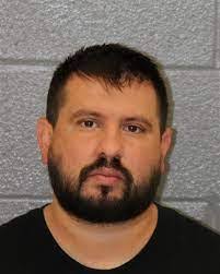 Benjamin Damron's Instagram, Twitter & Facebook