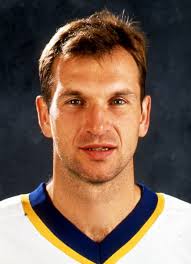 Player photos for the 1983-84 Trois-Rivieres Draveurs at hockeydb.com