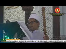 Tujuan dari khutbah jumat singkat ini supaya kita selalu teringat akan kematian dan hari akhir. Khutbah Solat Jumaat Masjid Negeri Zahir 21 02 2020 Youtube