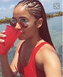 Queen of Kinky 👑 (@_kinkyqueen_)