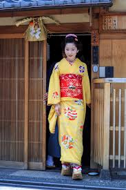 半だら挨拶回り 多麻 まめ菊さん 祇園甲部 花景色 K W C Photoblog