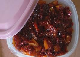 Tanpa melengahkan masa lagi, mari kita lihat resepi boba yang telah dikongsikan oleh yannaz faizal melaka di laman sosial facebook miliknya yang telah mendapat banyak perkongsian. Resepi Acar Buah Singapore