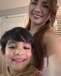 Andrea Berrio's Instagram, Twitter & Facebook