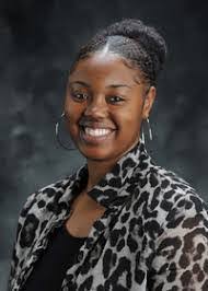 Tamara Farrow's Instagram, Twitter & Facebook