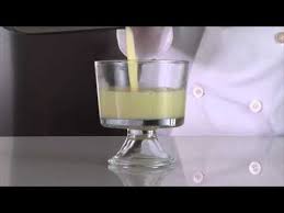 Cuisine Moleculaire Spaghetti De Chocolat Blanc Food Cuisine Glass Of Milk