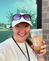 Carrie Waters (@dont.lickthespoon) • Instagram photos and videos