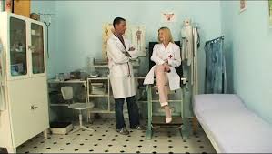 The gynecologist with big hands! (Full Movie)