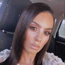 Rhea Carroll's Instagram, Twitter & Facebook