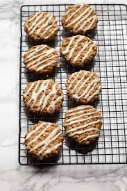 Recipes and baking tips covering 585 christmas cookies, candy, and fudge recipes. Vegan Old Fashioned Iced Oatmeal Cookies The Vegan 8