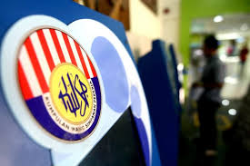 Penurunan kadar caruman sehingga 7% ini dikatakan akan berkuat kuasa mulai 1 april 2020 sehingga akhir tahun ini untuk ahli caruman yang berumur 59 tahun dan ke bawah manakala kadar caruman bagi ahli berumur 60 tahun dan ke atas adalah tidak. 1 5 Juta Permohonanan I Lestari Kwsp Diluluskan Tengku Zafrul Semasa Mstar