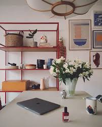 Pin Pa Moyo Rabochee Mesto