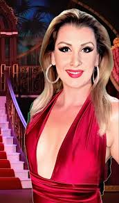 Acabo de ver a Maylu en La mesa Nostra cómo siempre espectacular.